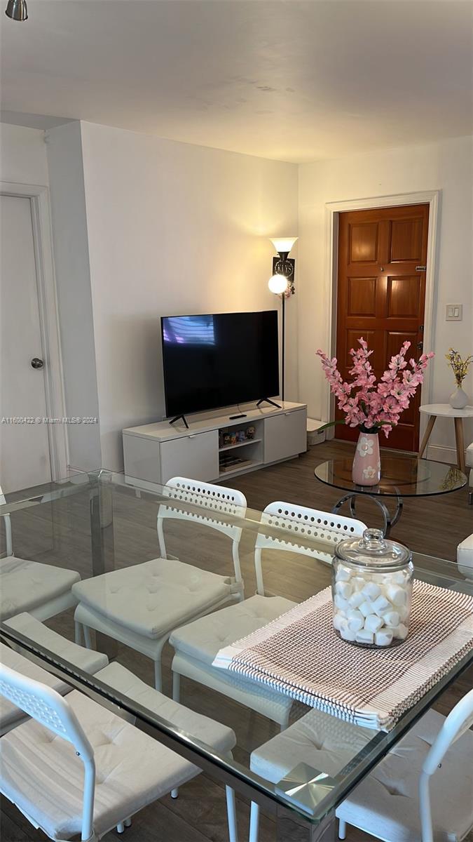 DORAL COURT CONDO - Residential Lease