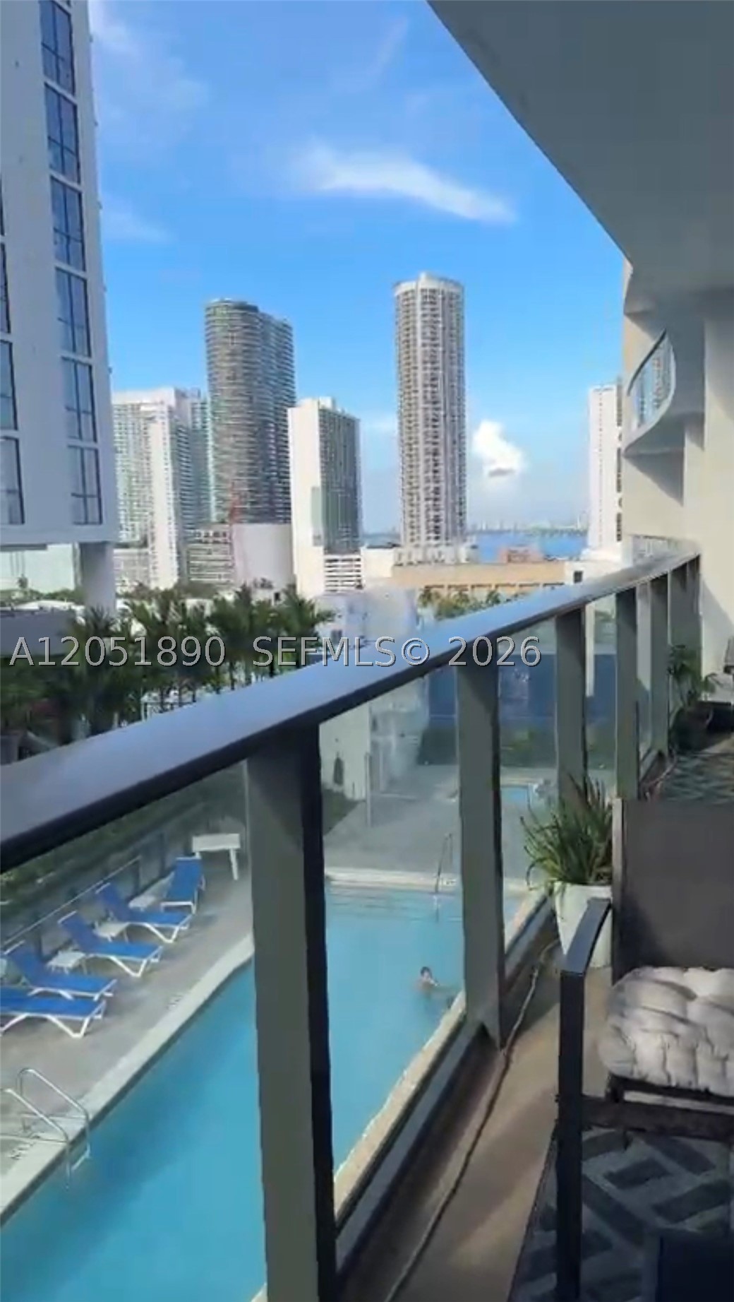 CANVAS CONDO - Residential Lease