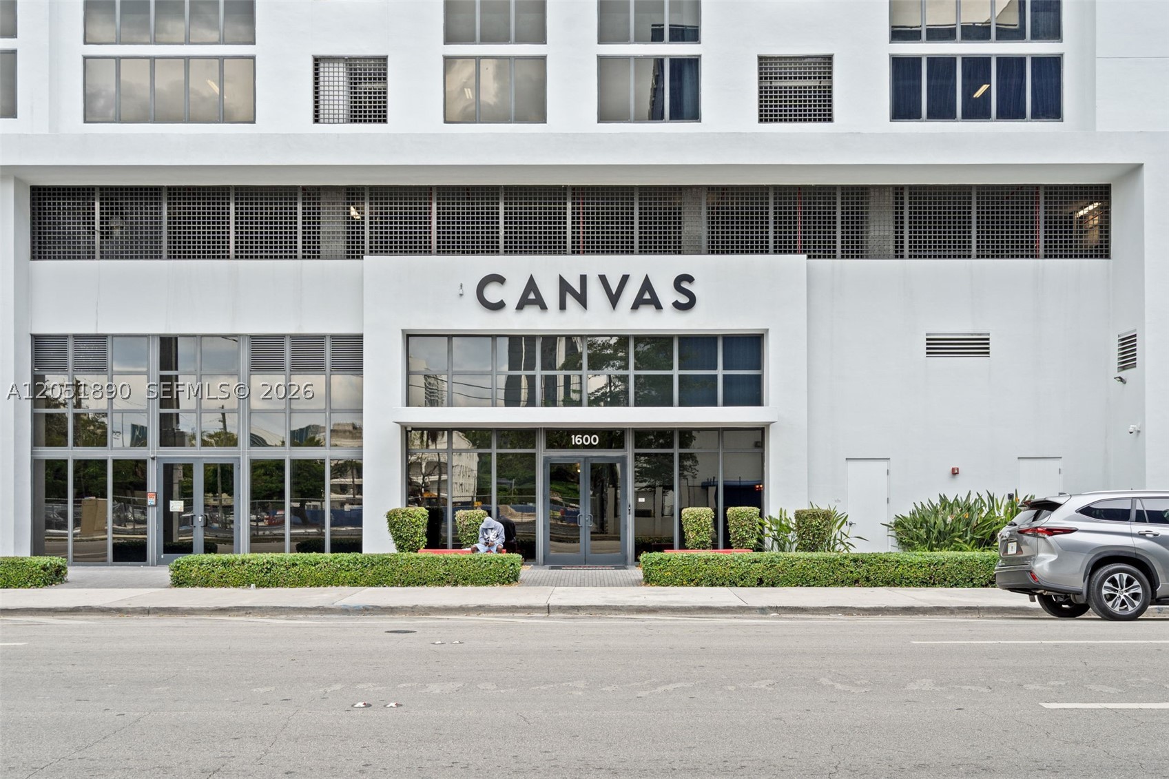 CANVAS CONDO - Residential Lease