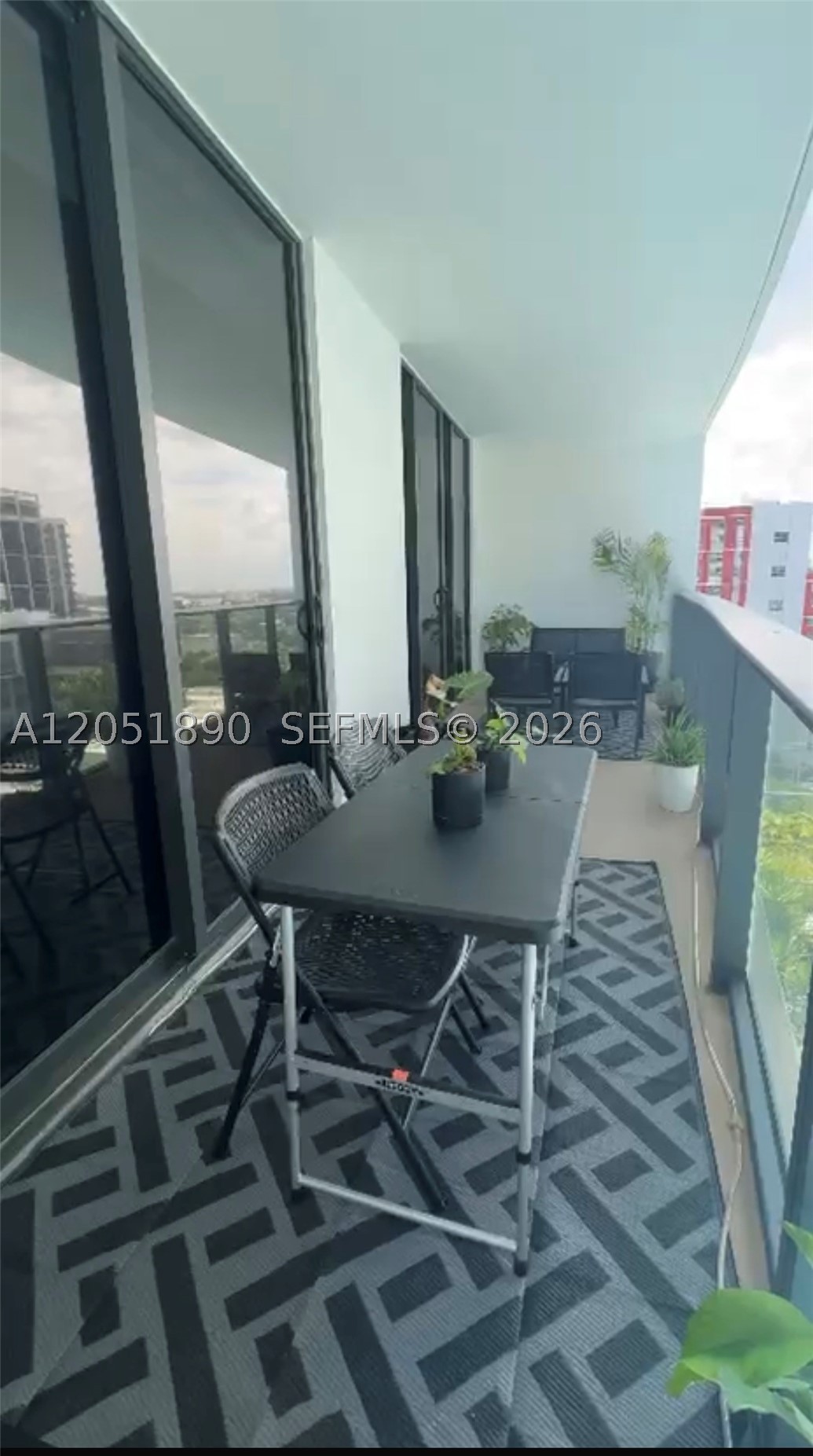 CANVAS CONDO - Residential Lease