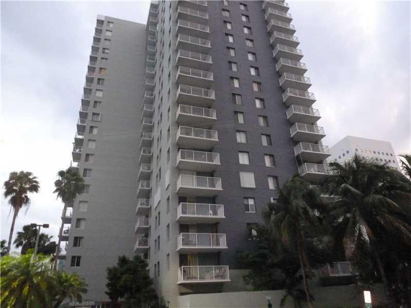 Unit in Impeccable Condition, Looks like a model, High Floor with West Views to Marlins Stadium, Nice Dark Laminate Floors, Open Kitchen w/ Granite and Stainless Steel Appliances, Large Rooms, Deep Balcony with Views North South and West, Located in the h eart of the new Miami World Center, Next to the New All Aboard Florida Train Station, Blocks from Miami Dade Wolfson Campus, This is one of the hottest areas in town right now. Pets OK to 25 lbs. EASY TO SHOW!!!