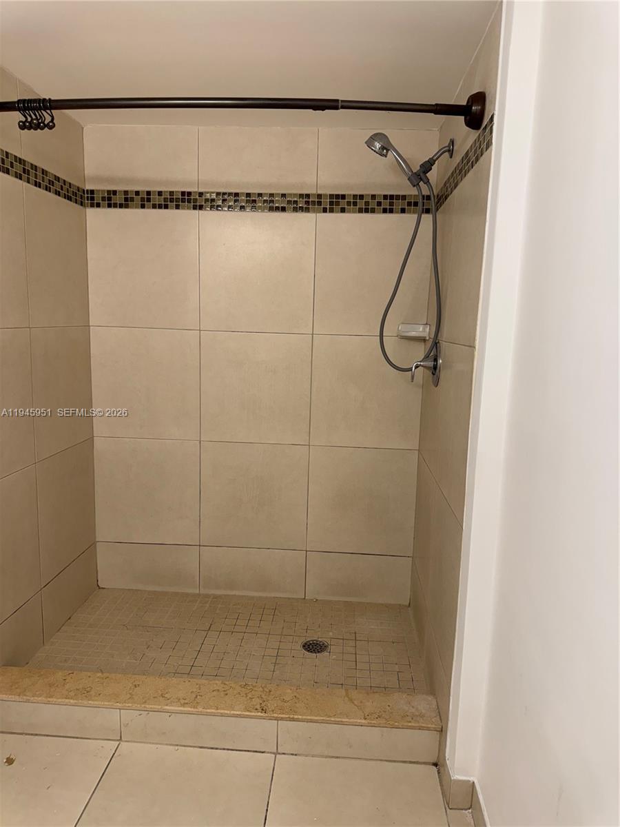 CONDO 2 OF SABAL PALM CON - Residential