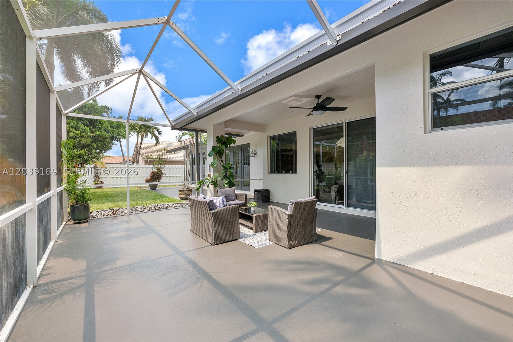 Malibu Pointe - Residential