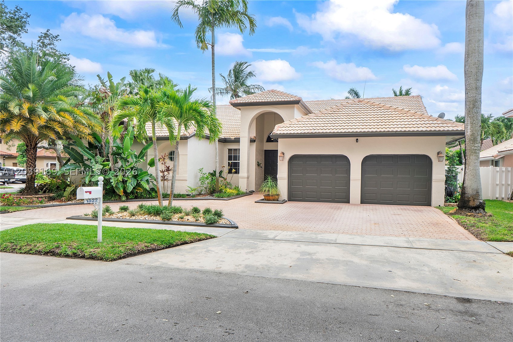 Malibu Pointe - Residential