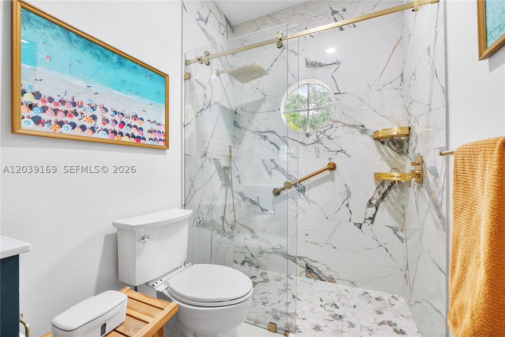Malibu Pointe - Residential