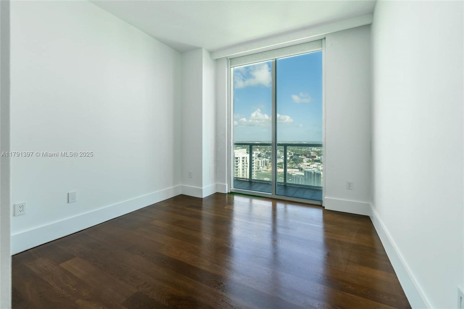 QUANTUM ON THE BAY CONDO - Residential Lease