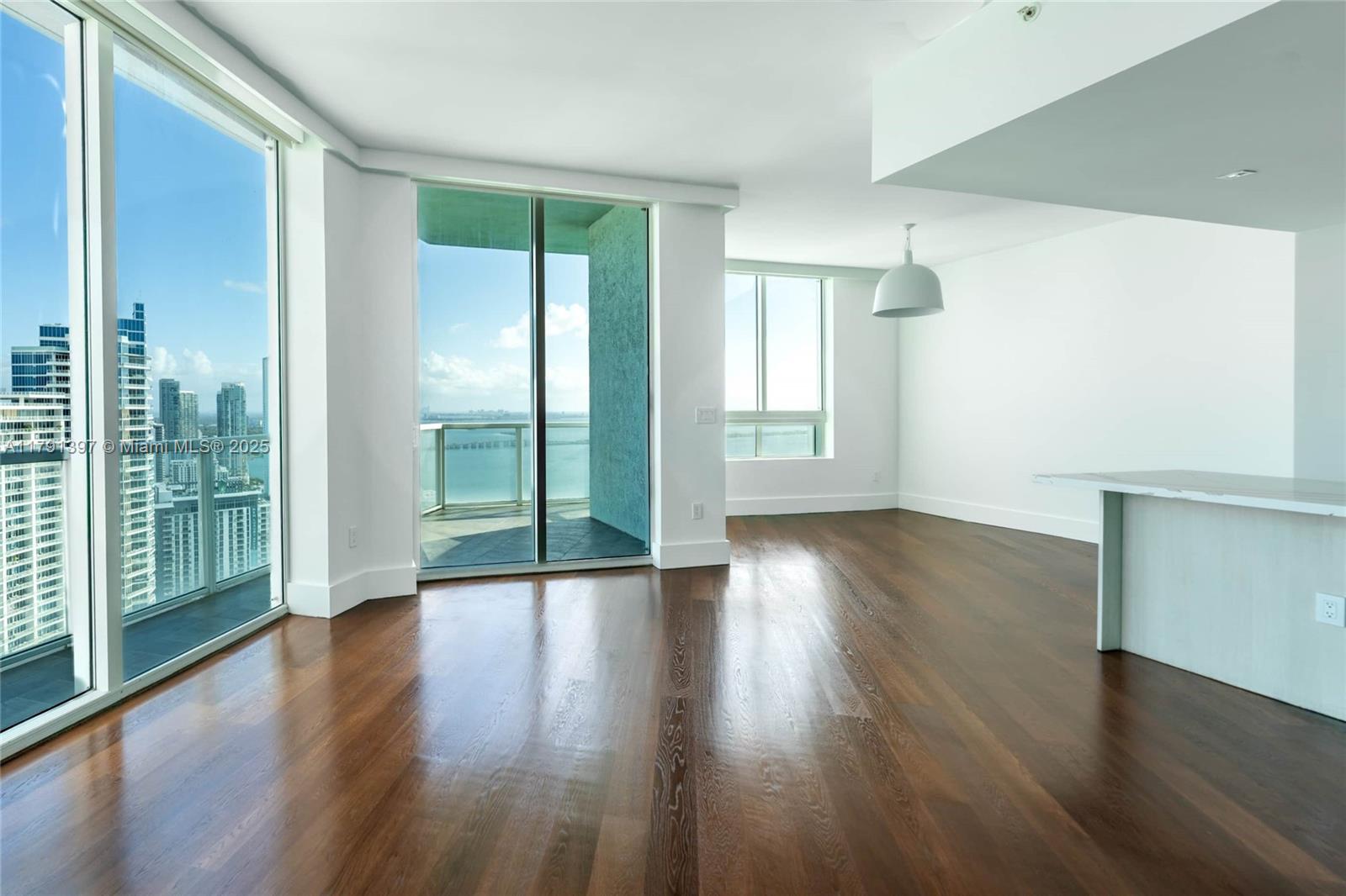 QUANTUM ON THE BAY CONDO - Residential Lease