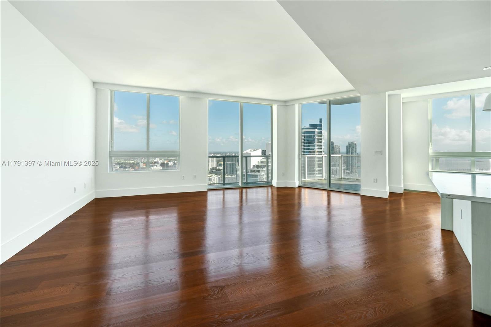 QUANTUM ON THE BAY CONDO - Residential Lease