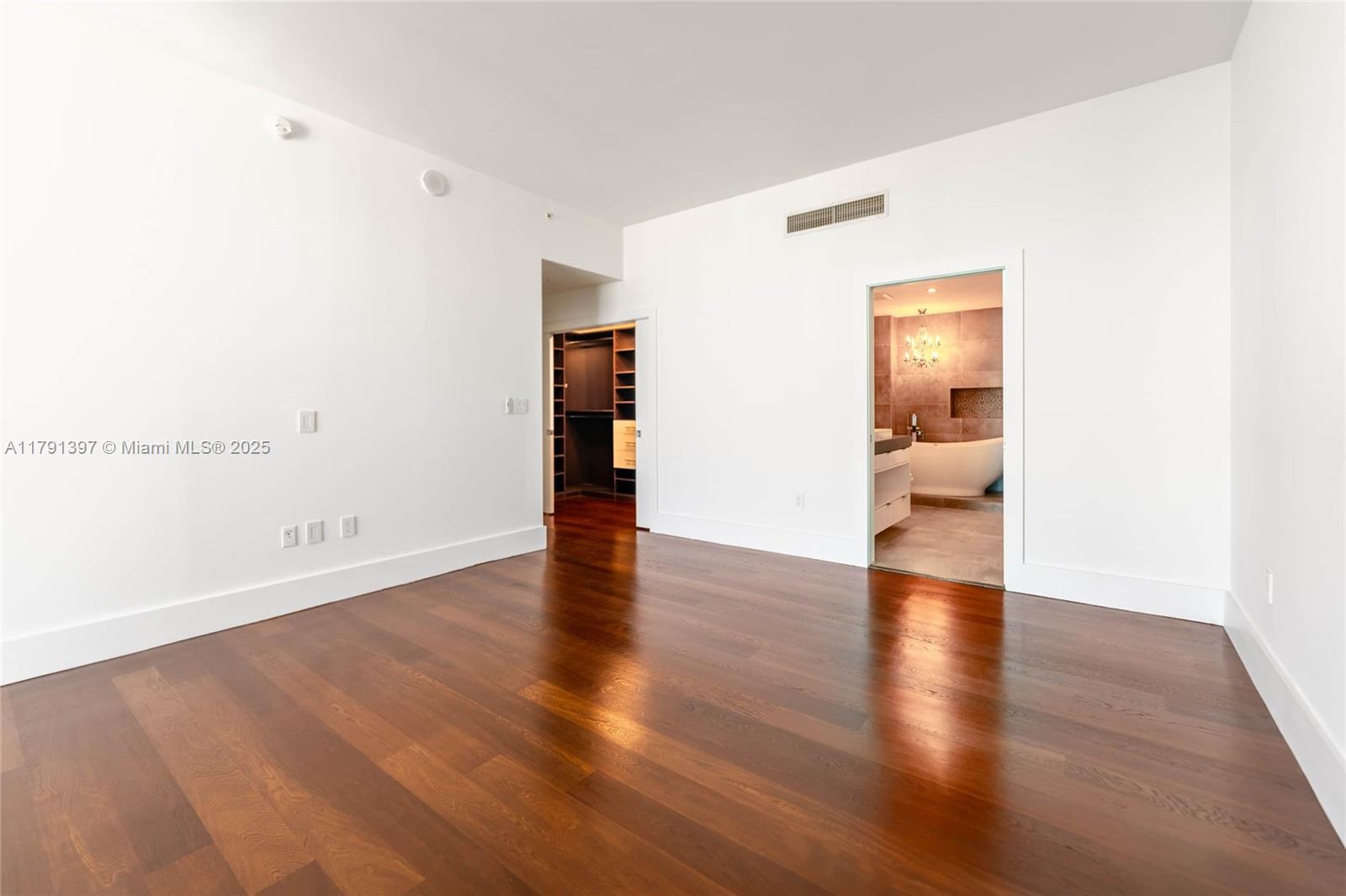 QUANTUM ON THE BAY CONDO - Residential Lease