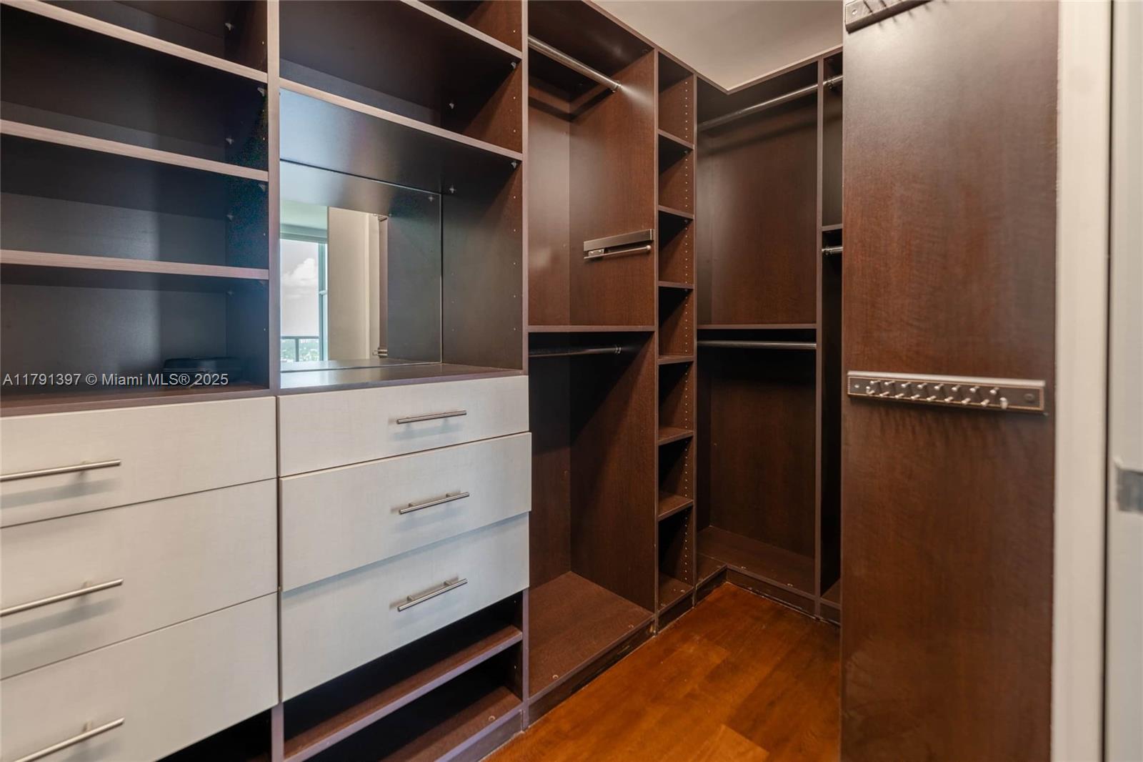 QUANTUM ON THE BAY CONDO - Residential Lease