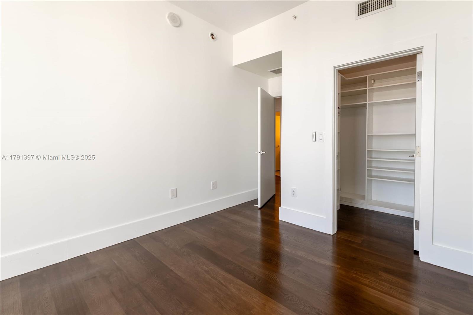QUANTUM ON THE BAY CONDO - Residential Lease