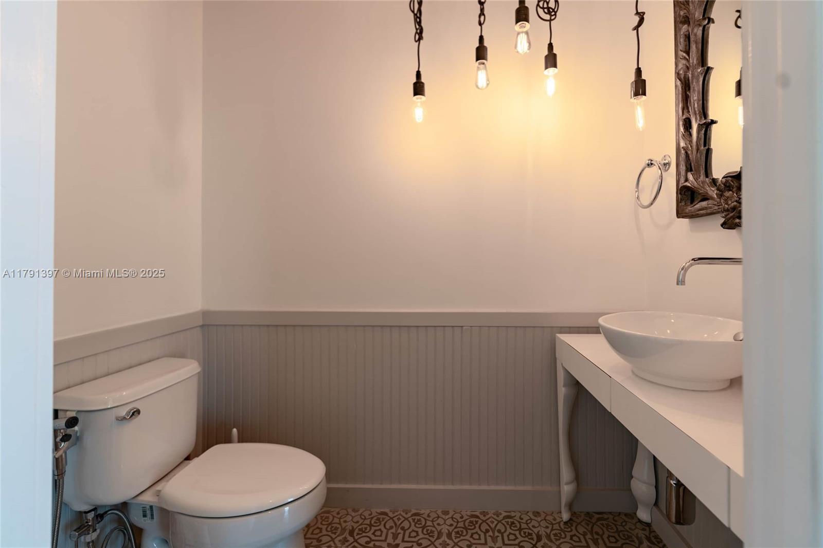 QUANTUM ON THE BAY CONDO - Residential Lease