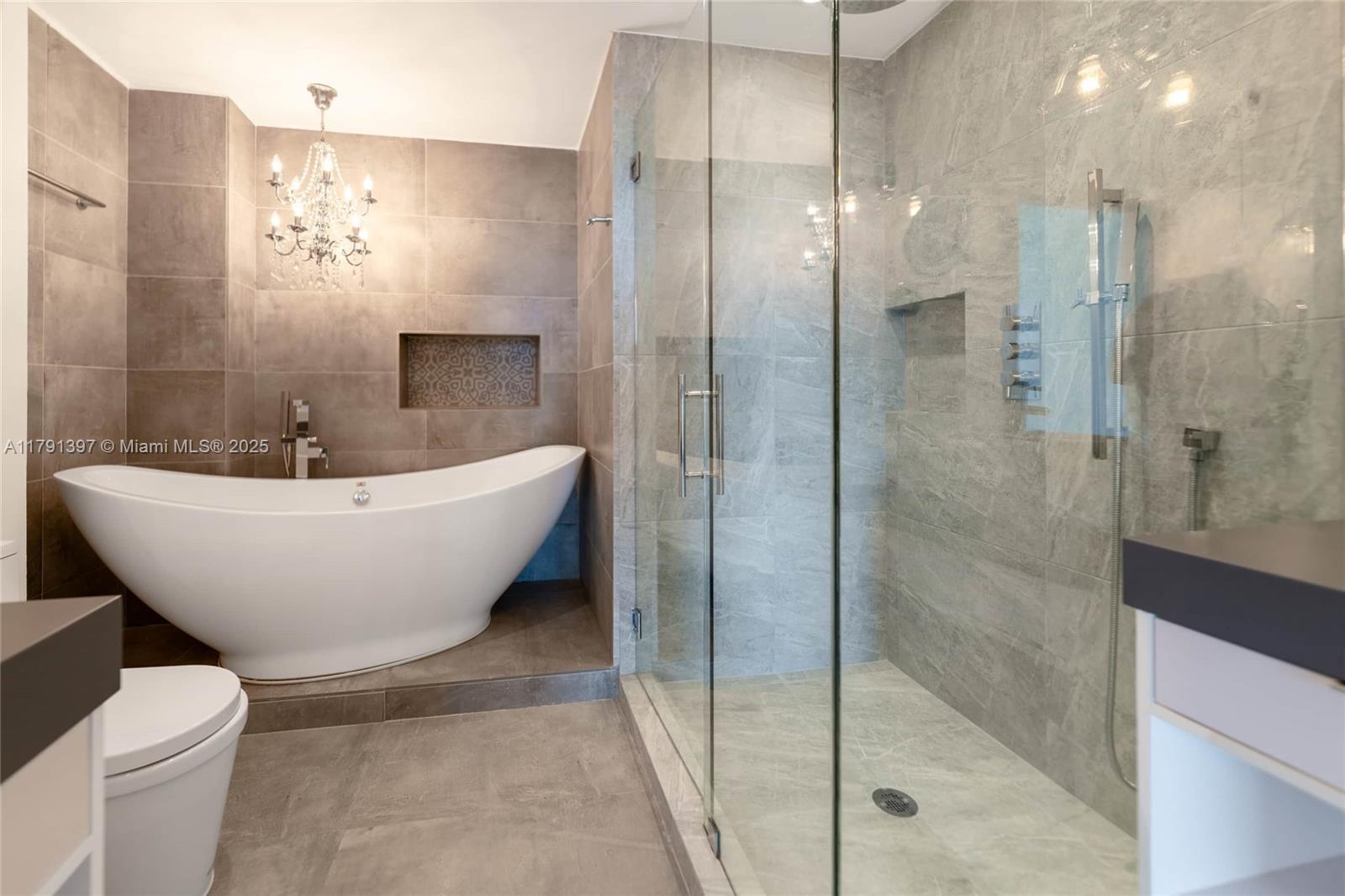 QUANTUM ON THE BAY CONDO - Residential Lease