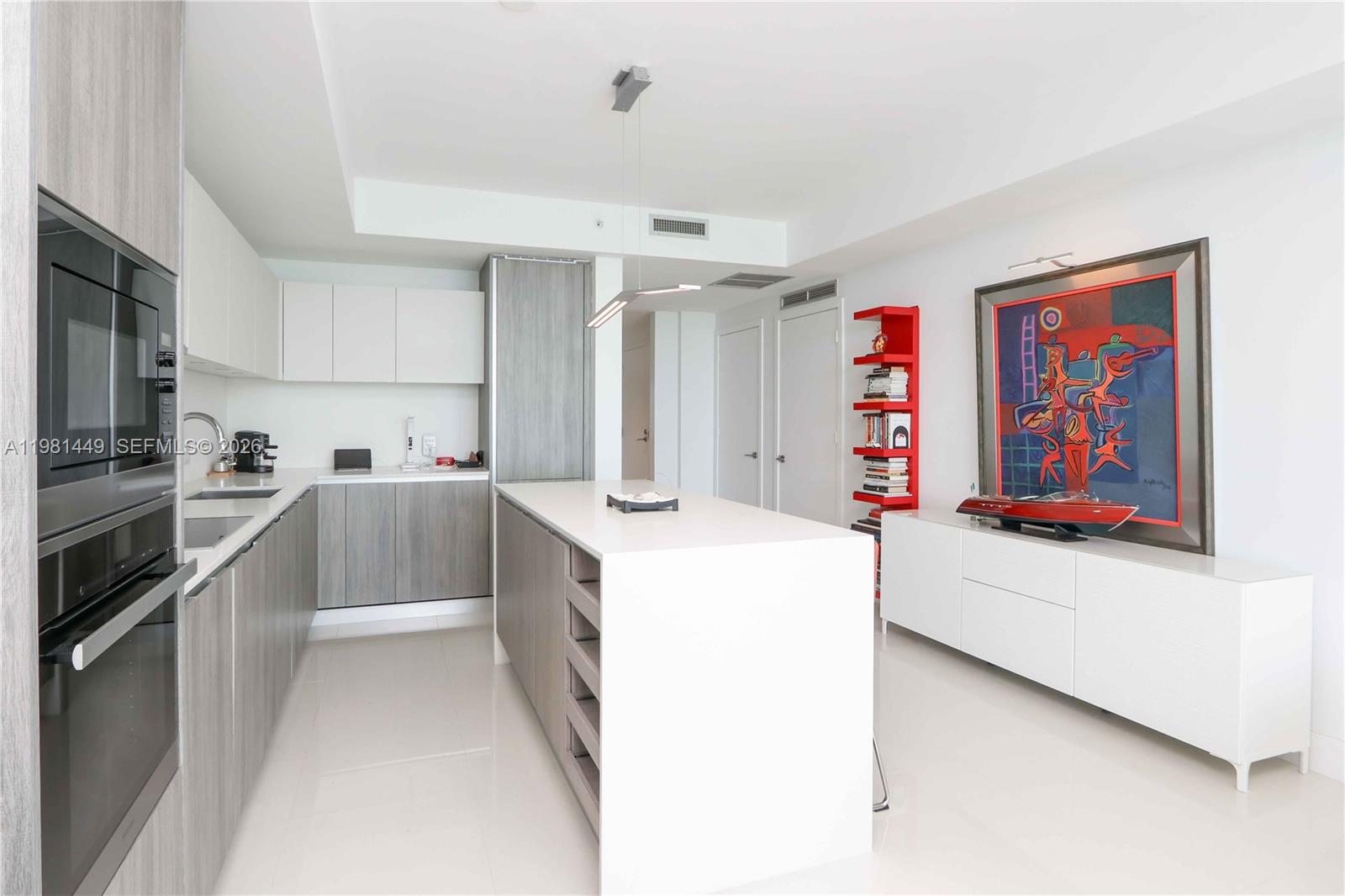 BISCAYNE BEACH CONDO - Residential