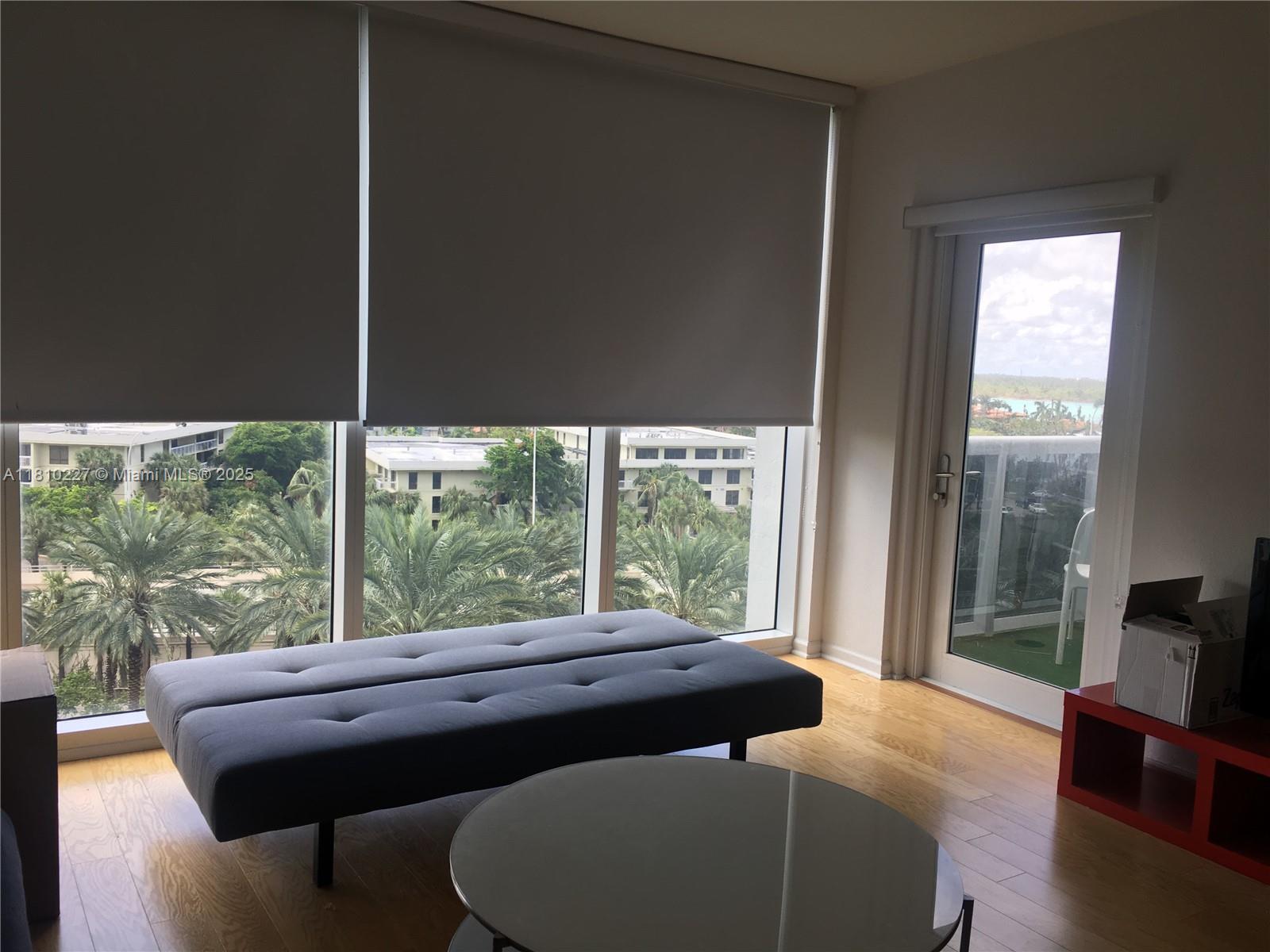 HARBOUR HOUSE - Residential