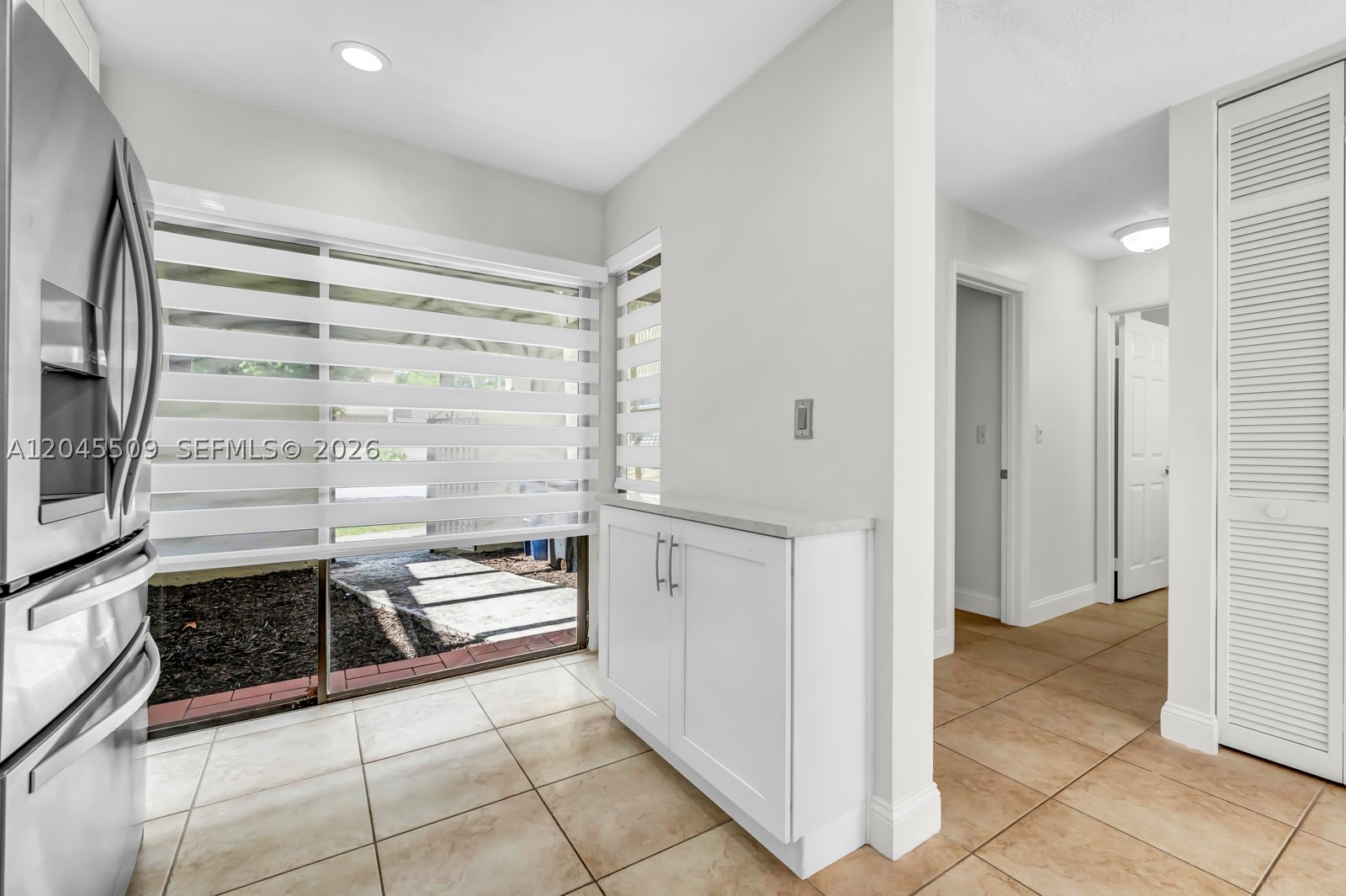 COSTA DEL SOL CONDO J - Residential Lease