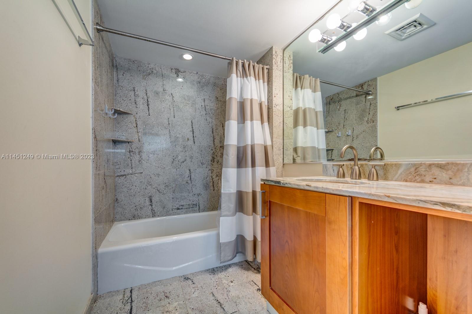SPIAGGIA OCEAN CONDO - Residential Lease