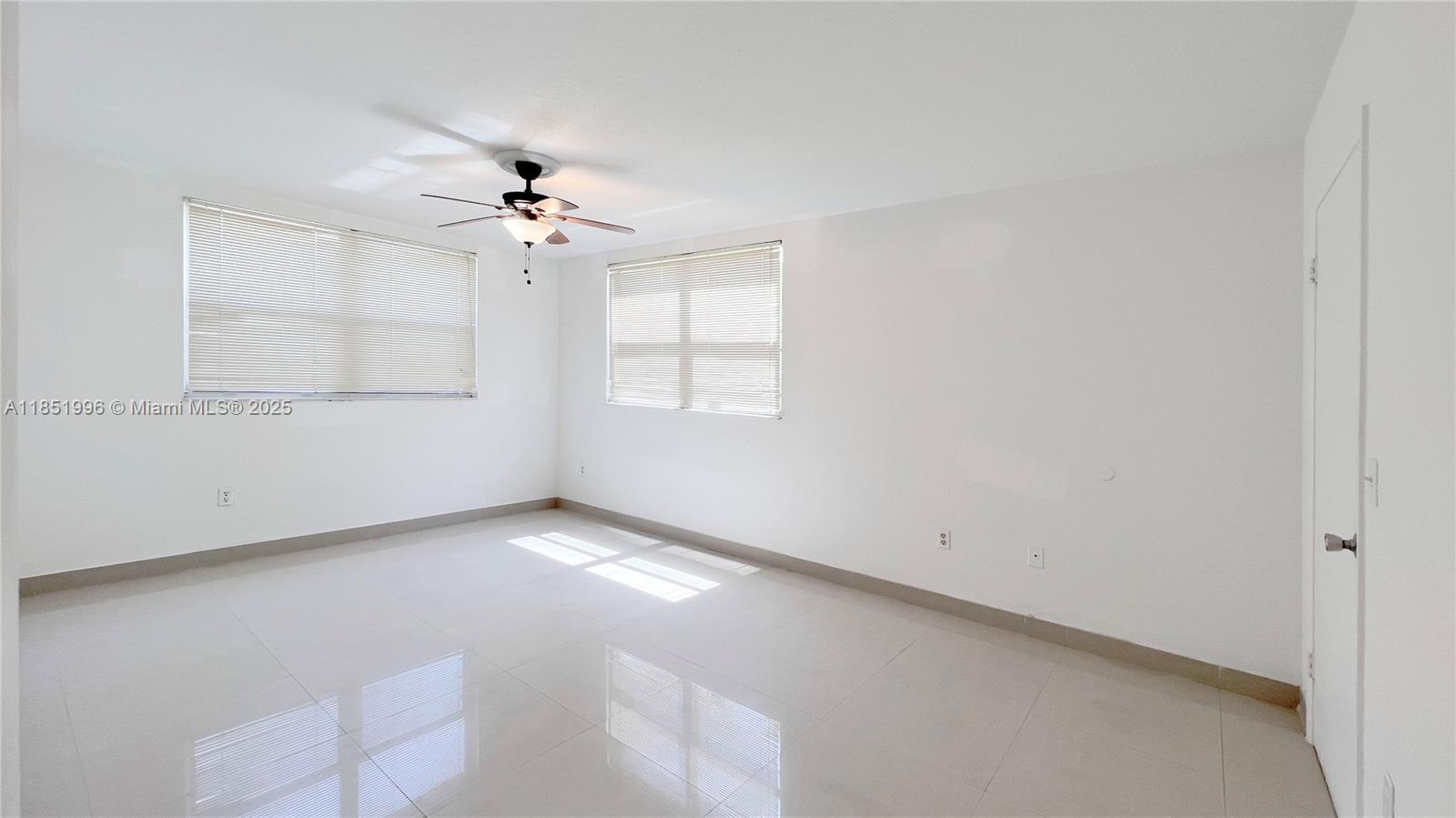 LAS VISTAS AT DORAL CONDO - Residential