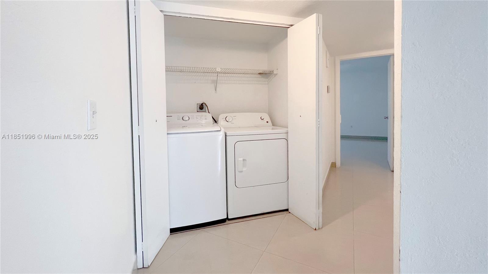 LAS VISTAS AT DORAL CONDO - Residential