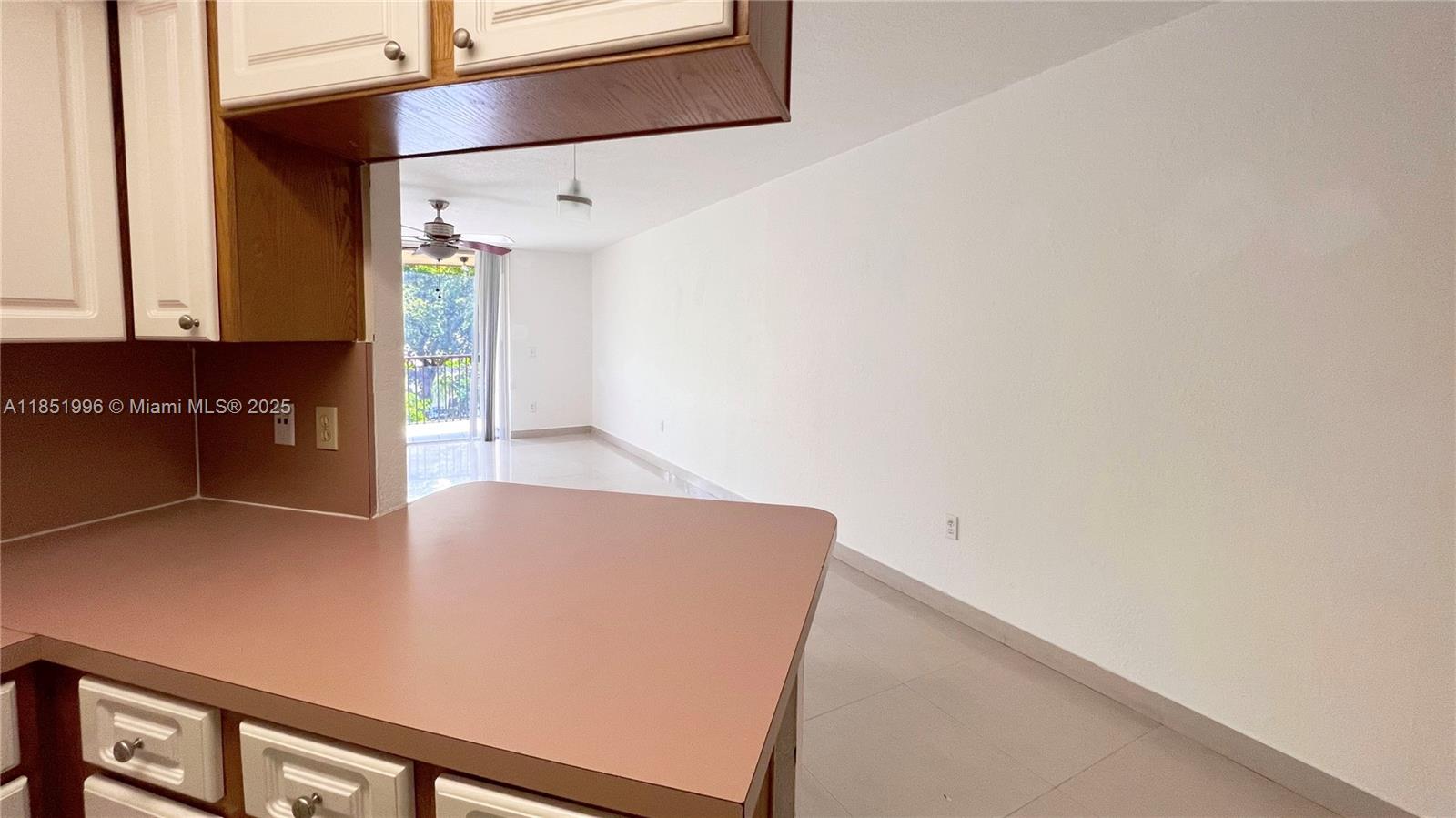 LAS VISTAS AT DORAL CONDO - Residential