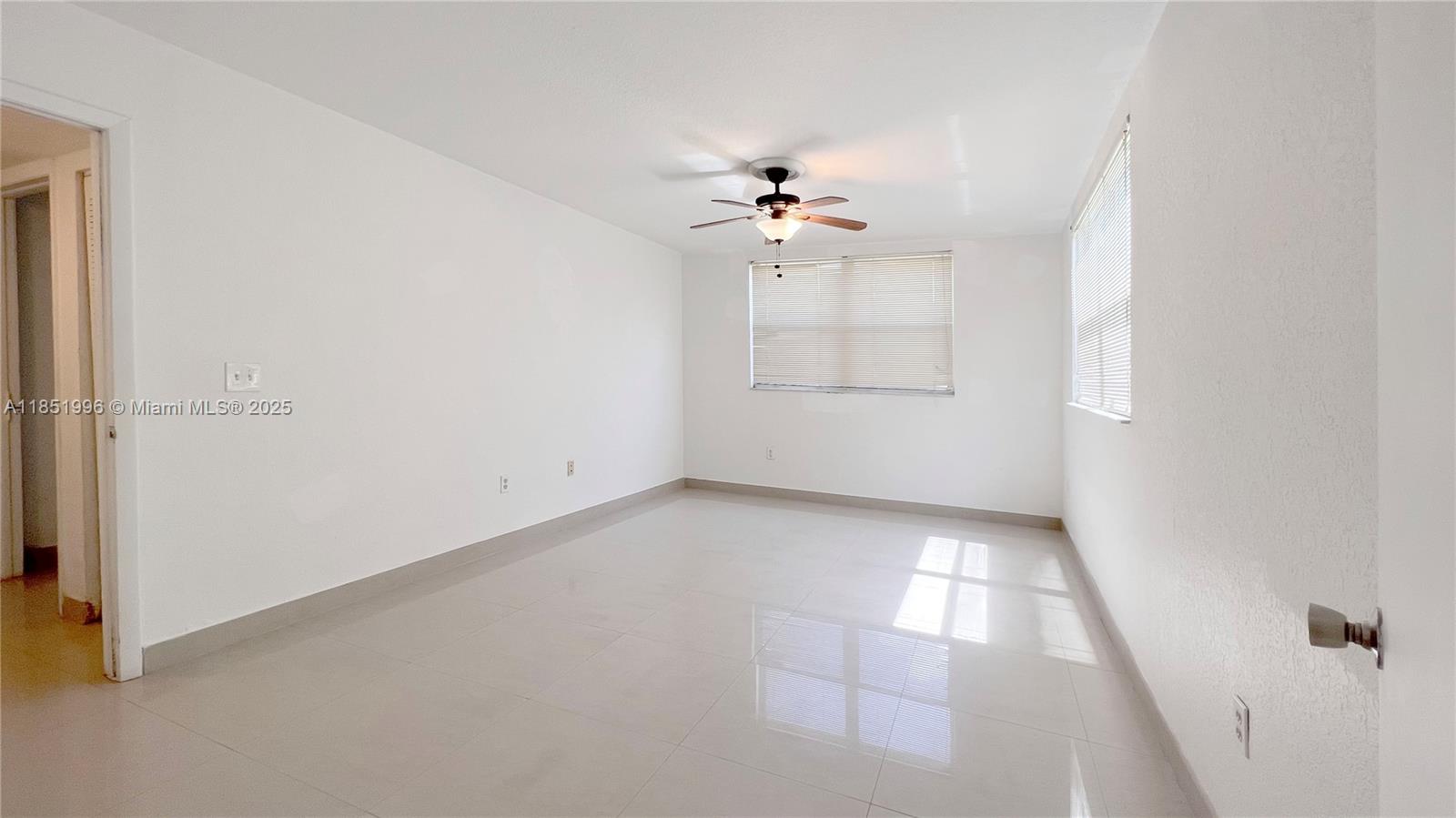 LAS VISTAS AT DORAL CONDO - Residential