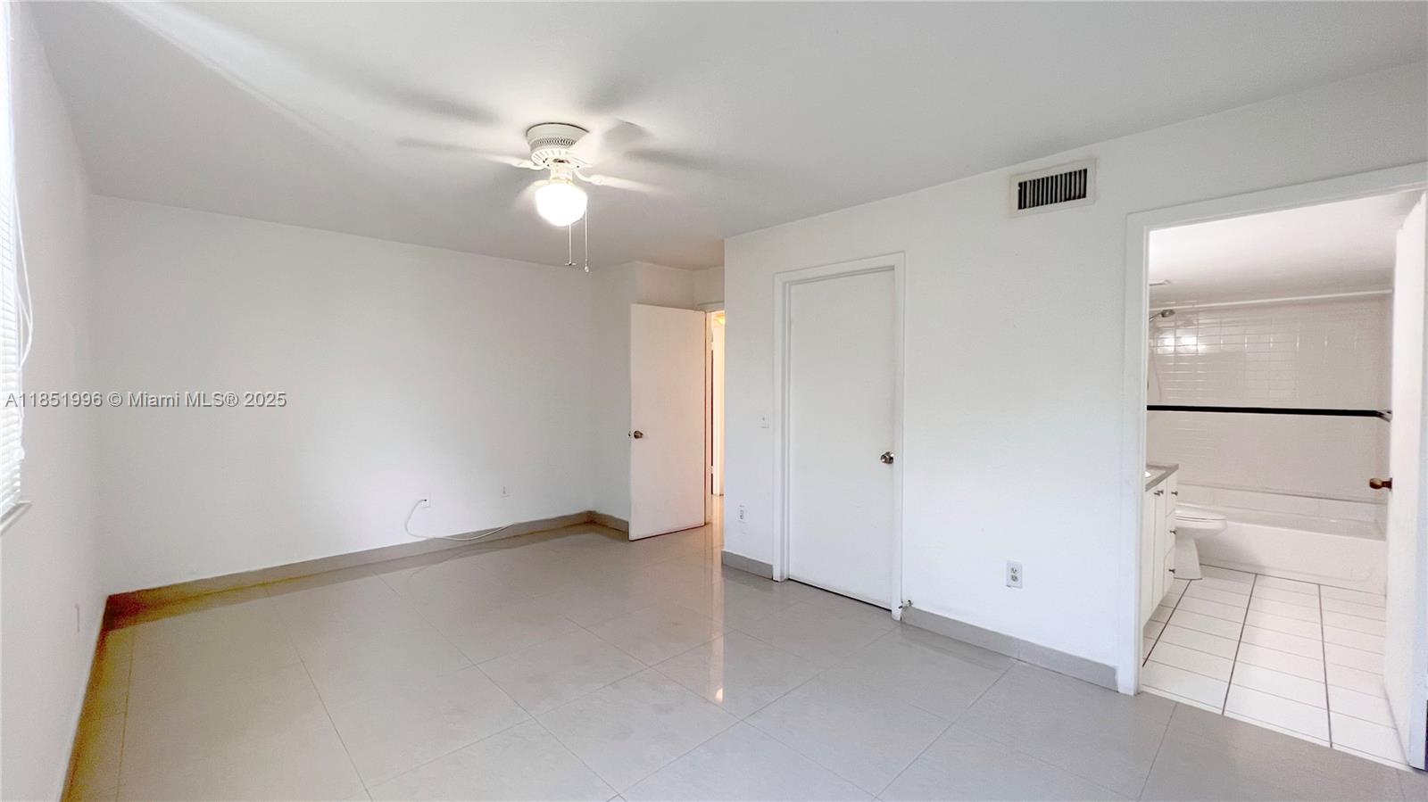 LAS VISTAS AT DORAL CONDO - Residential
