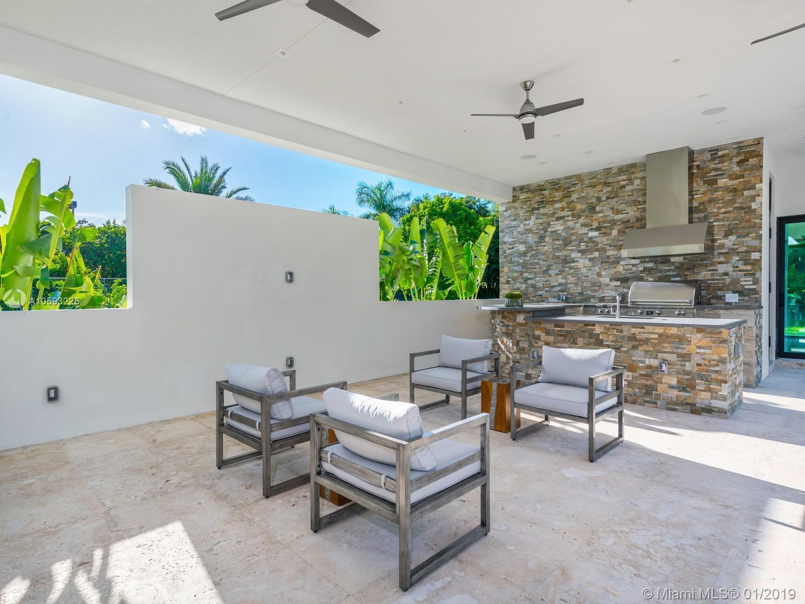 Pinecrest - Residential