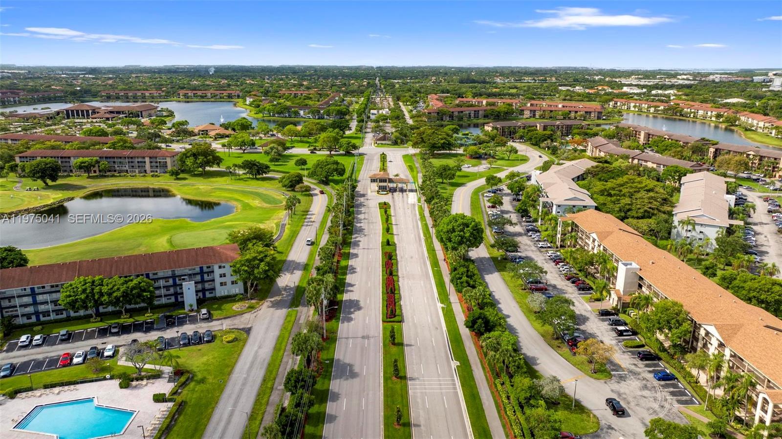 SUFFOLK AT CENTURY VILLAG - Residential
