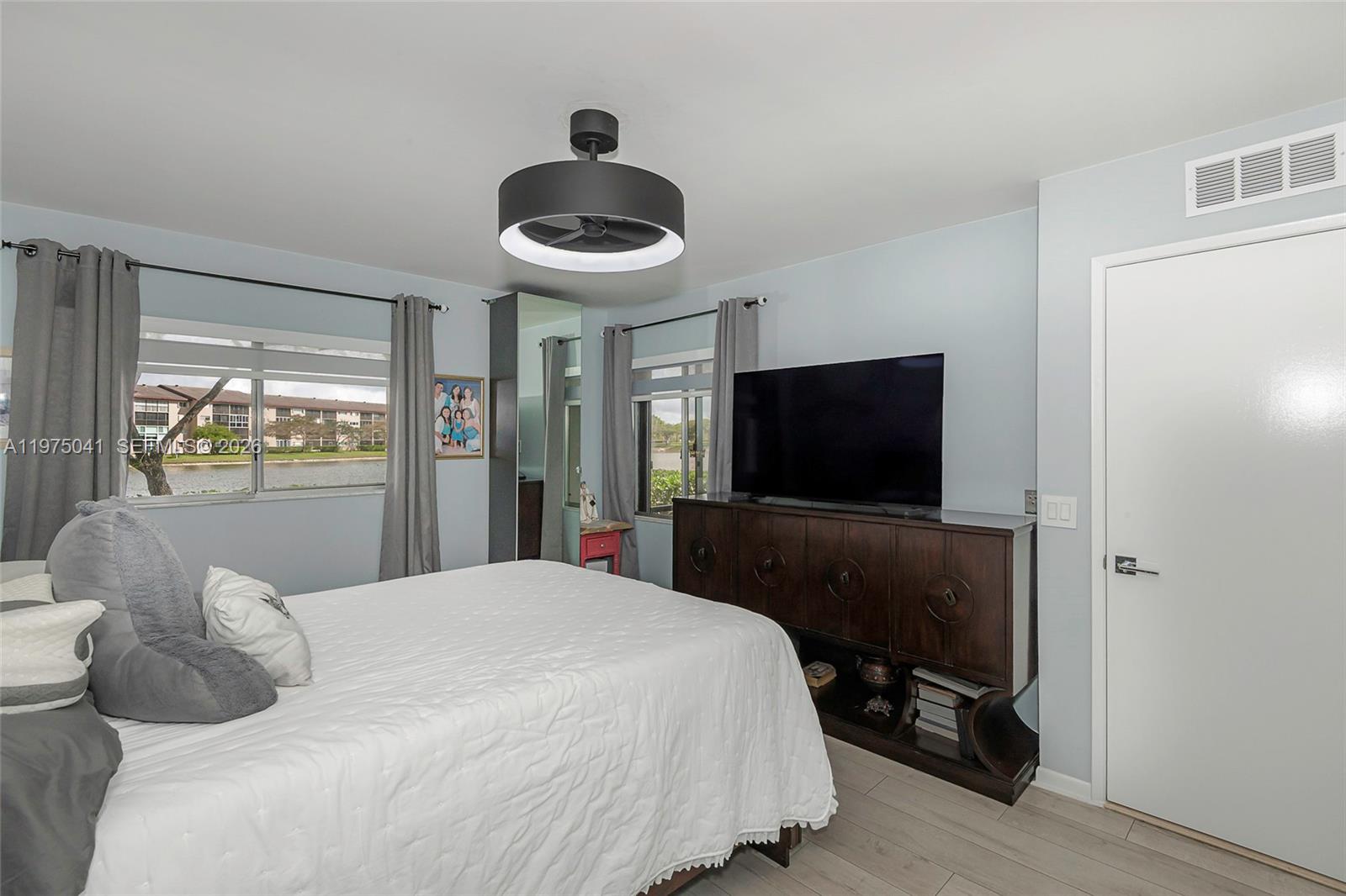 SUFFOLK AT CENTURY VILLAG - Residential