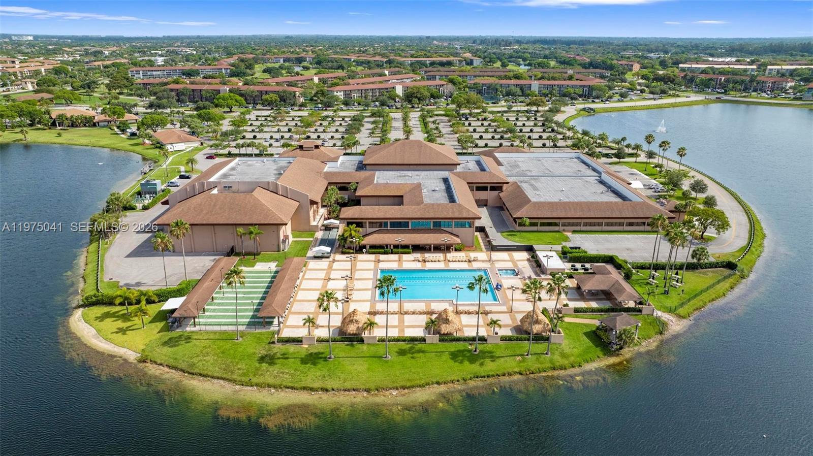 SUFFOLK AT CENTURY VILLAG - Residential