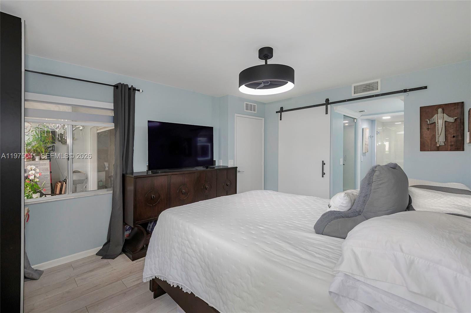 SUFFOLK AT CENTURY VILLAG - Residential