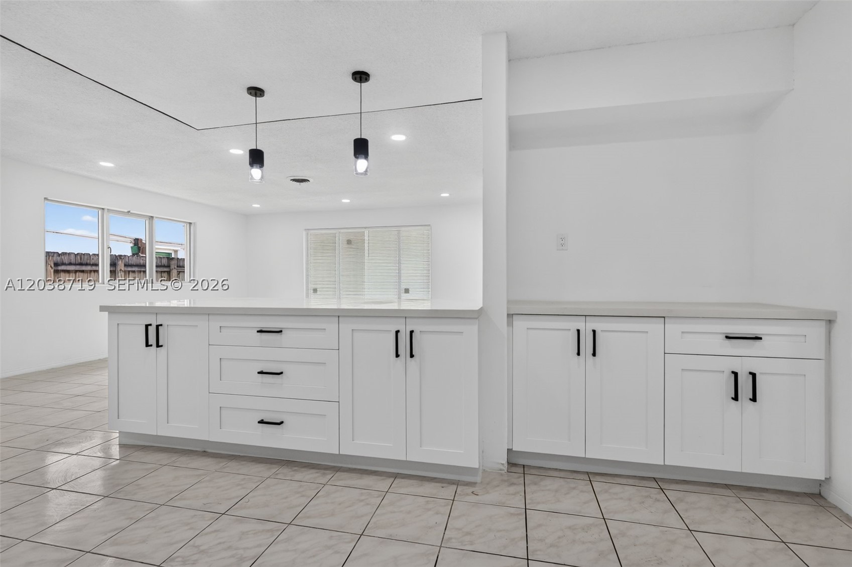 DANIA HOMESITES - Residential
