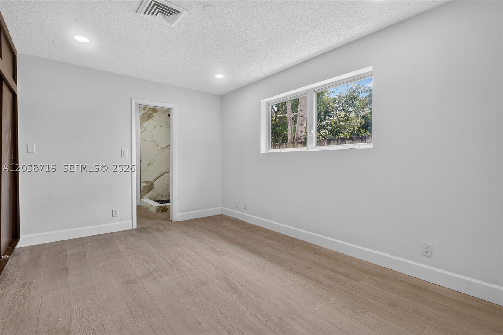 DANIA HOMESITES - Residential