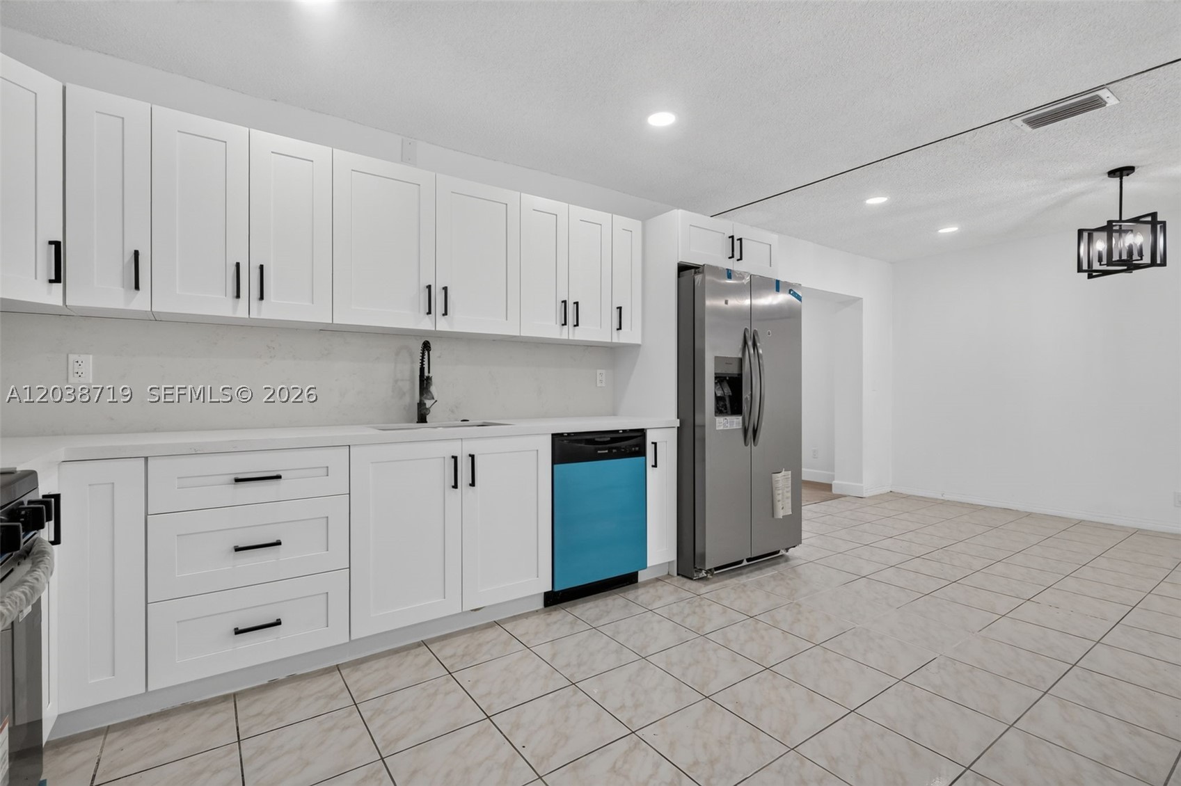 DANIA HOMESITES - Residential
