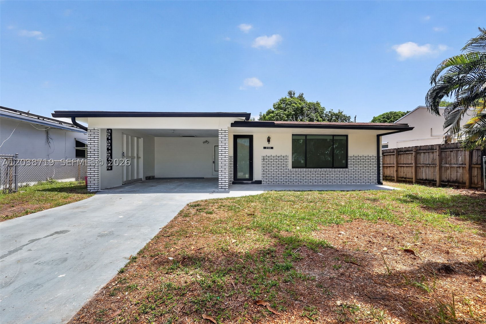 DANIA HOMESITES - Residential