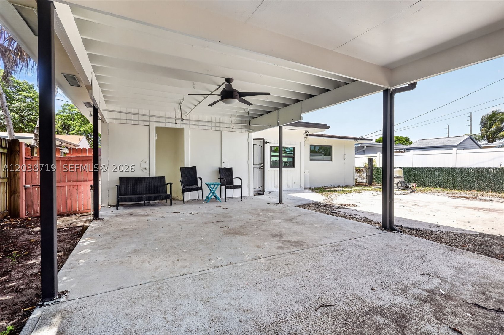 DANIA HOMESITES - Residential