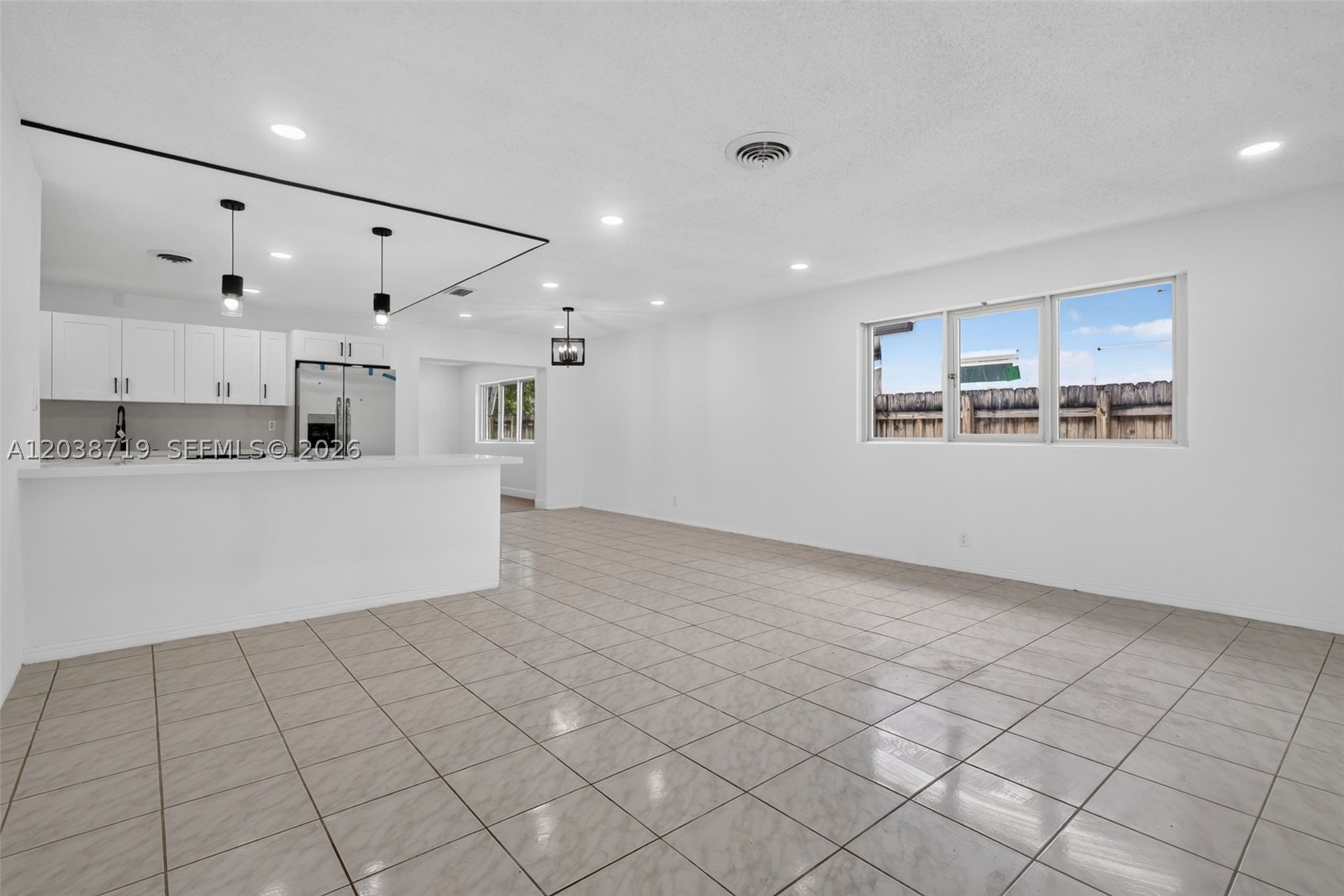 DANIA HOMESITES - Residential