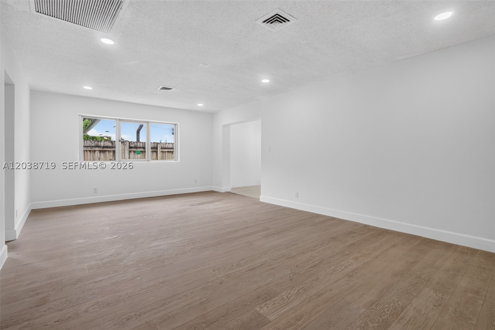 DANIA HOMESITES - Residential