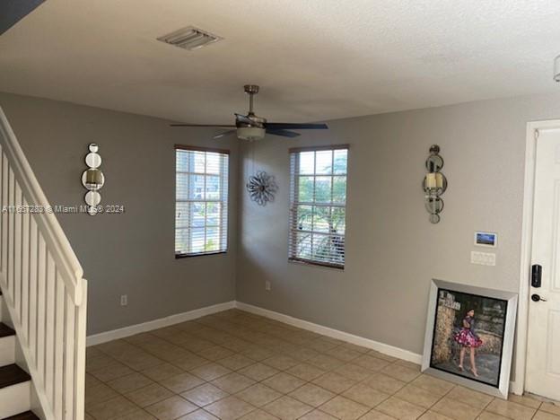 EMERALD ISLES - Residential Lease