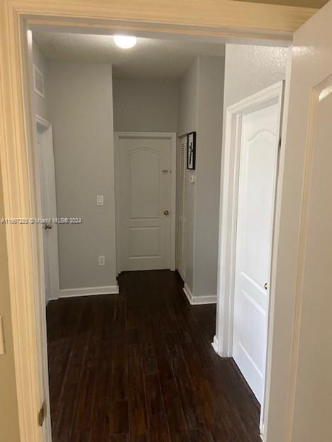 EMERALD ISLES - Residential Lease
