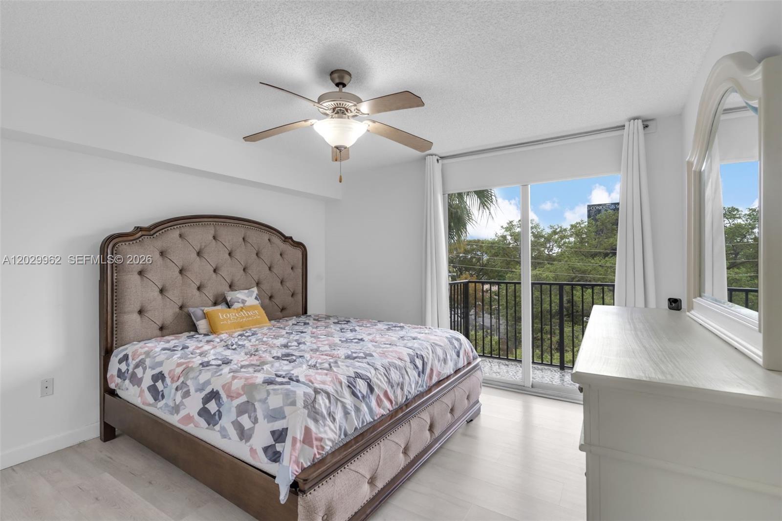 LAS OLAS BY THE RIVER CON - Residential
