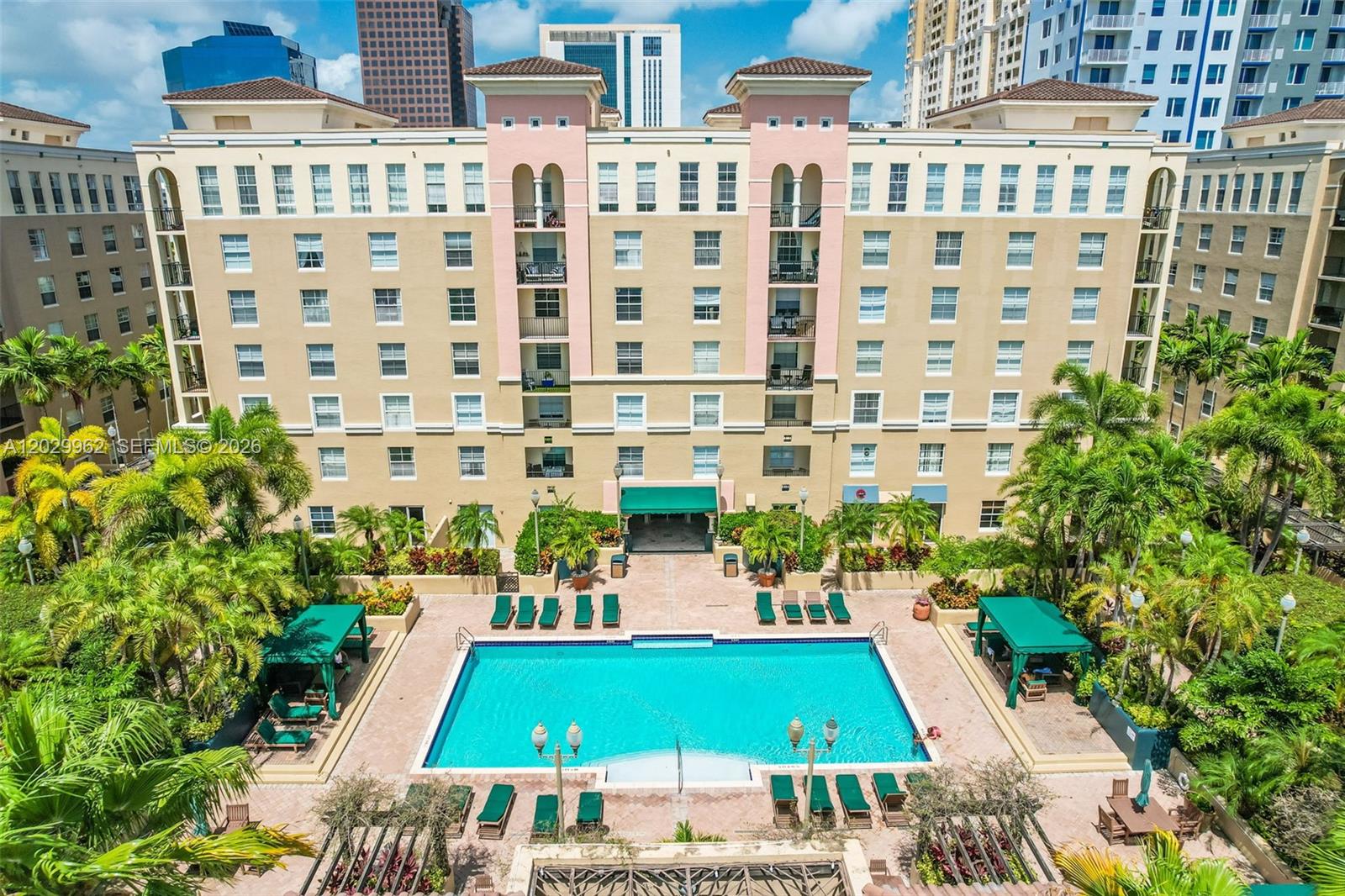 Experience elevated coastal living in the heart of Las Olas. This beautifully maintained 1-bedroom, 1-bath residence offers a perfect blend of style, comfort, and convenience. Featuring abundant natural light, and thoughtfully designed living spaces. Whether as a primary residence, seasonal getaway, or investment opportunity, this Las Olas gem delivers exceptional value in one of South Florida’s most sought-after locations.