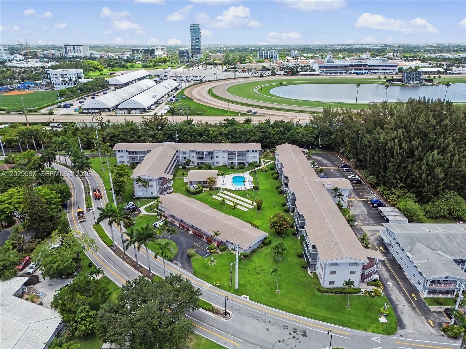 GOLDEN ISLES CONDO APTS - Residential
