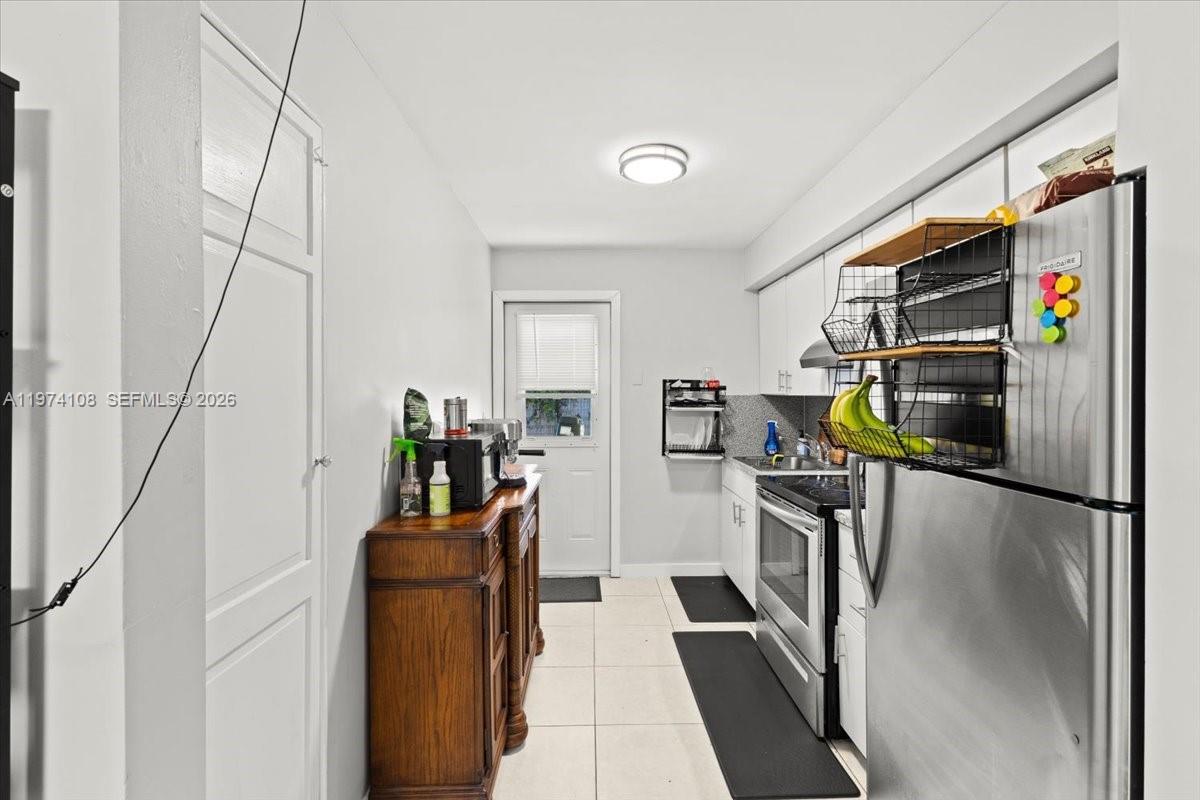 CROISSANT PARK RIVER SEC - Residential Income