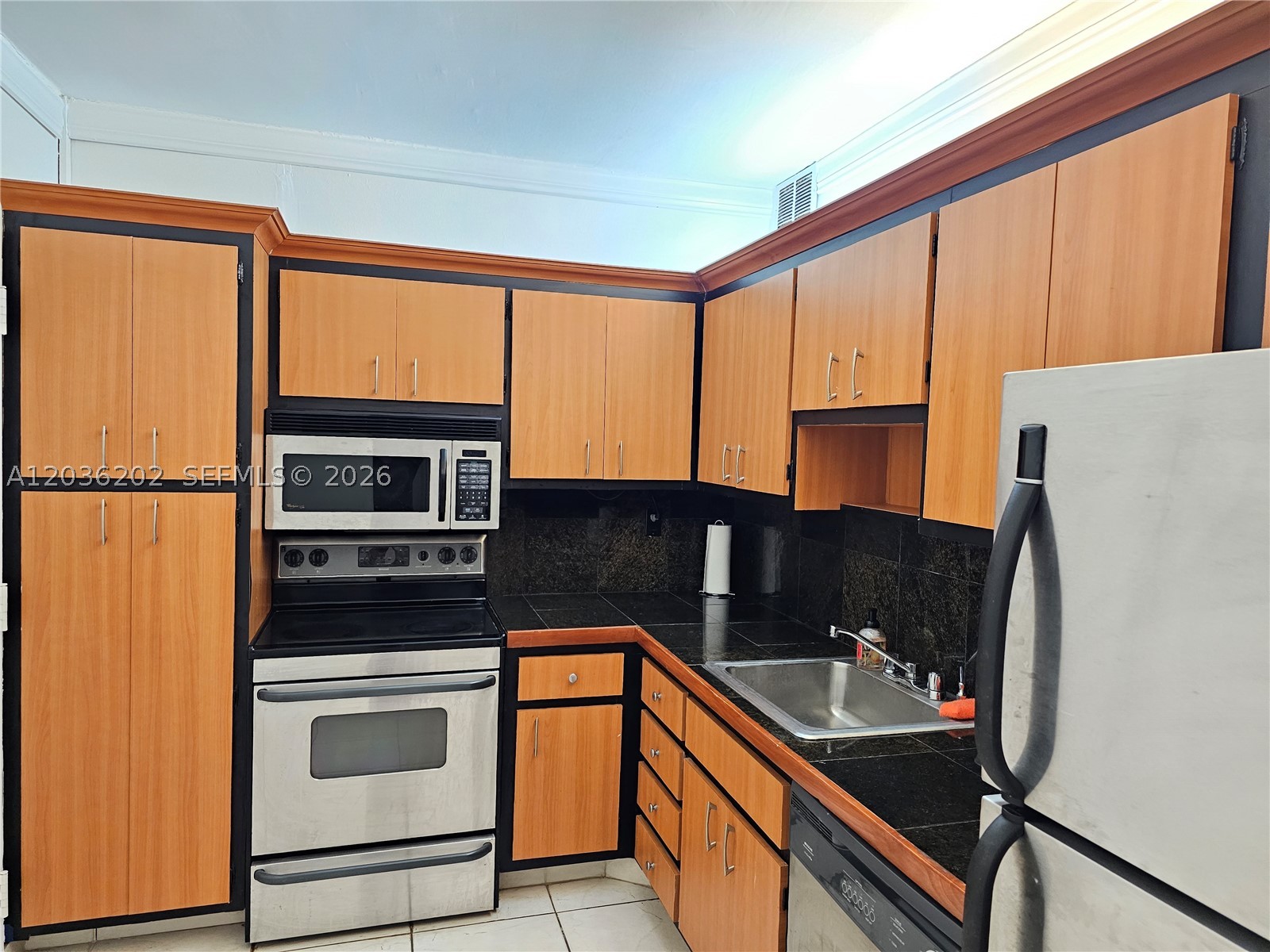 HEMISPHERES CONDO - Residential