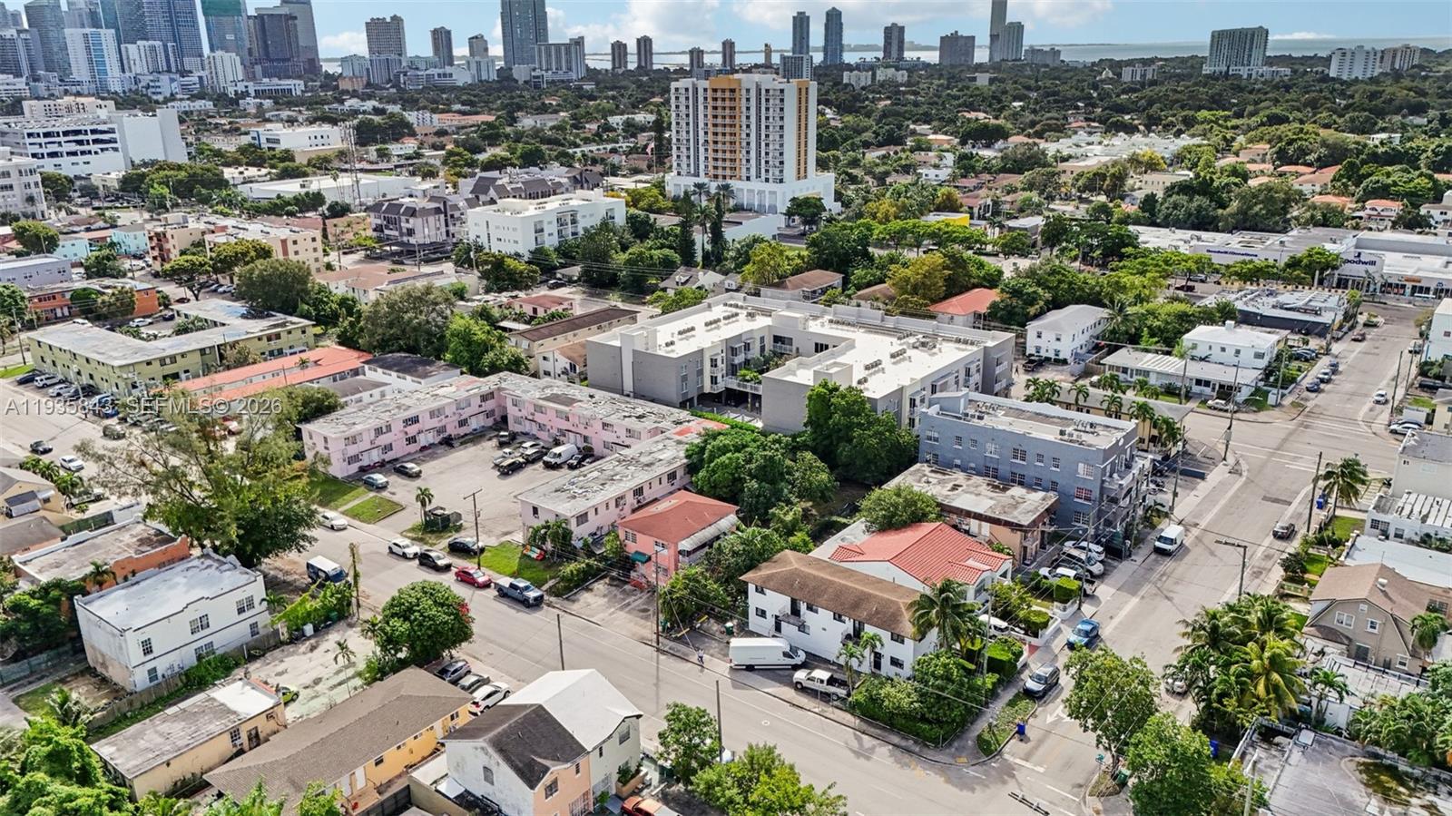 BRICKELL RIVERVIEW - Residential Income