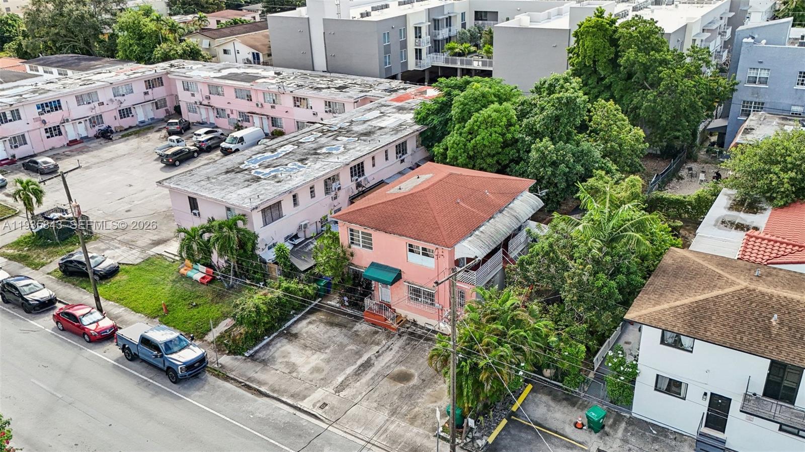 MIAMI INVESTOR OPPORTUNITY: The "Dual Play" Strategy! PLAY 1: Development Potential This property features versatile T4-R Multifamily zoning, offering incredible flexibility for: Multi-Family Housing, Two-Family Residences
Community Residences, Ancillary Dwelling Units (ADUs), Potential for additional units through workforce programs!
PLAY 2: Immediate Tax Strategy Maximize your cash flow from Day 1! By utilizing Cost Segregation, residential property owners can often recoup up to 40% of their building’s cost within just the first 5 years through accelerated depreciation! This is more than just a listing; it’s a blueprint for building wealth in one of Miami’s most dynamic neighborhoods.
