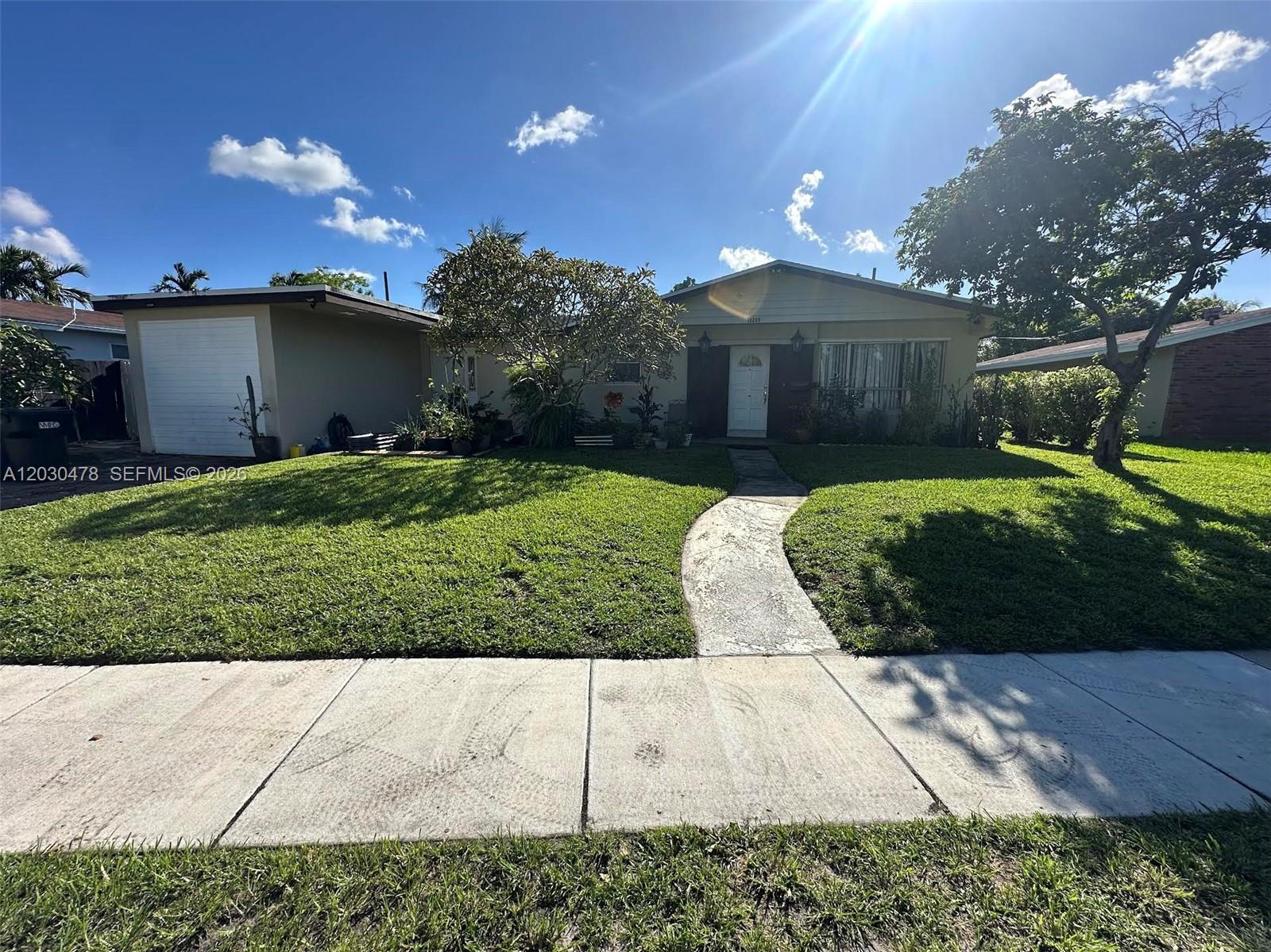 This amazing home has a extra room and an additional mother in law quarters. Close to many Synagogues, 15 minutes from the beach. In a closed in community with No Home owners association fees. 10 Minutes from Aventura mall and not in a flood zone. Brand new appliances. Great area to raise a family