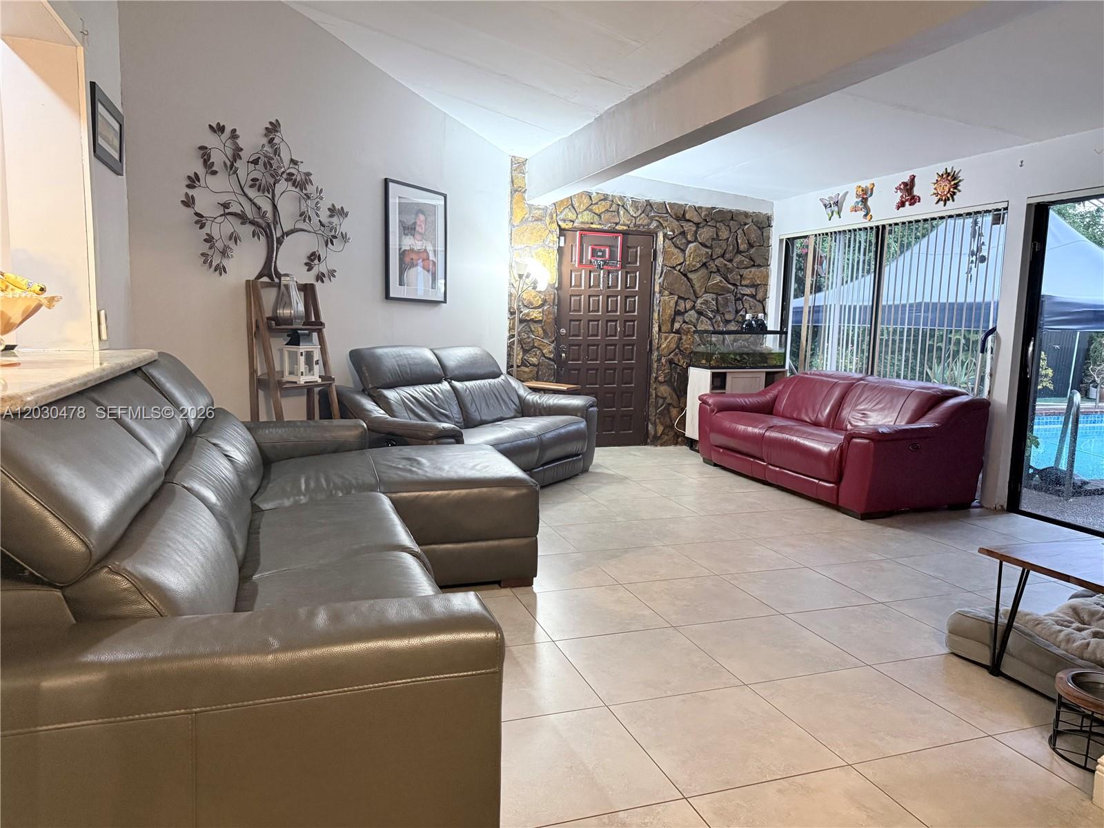 PICKWICK LAKE ESTS SEC 2 - Residential