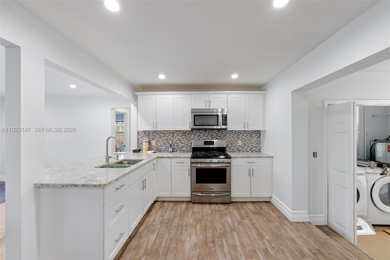GREYNOLDS HIGHLANDS UNIT - Residential Income